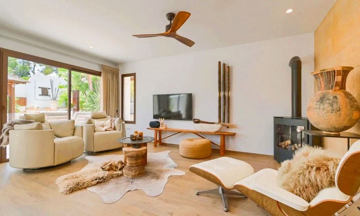 Reventa - Villa -
Moraira - Benimeit - Tabaira