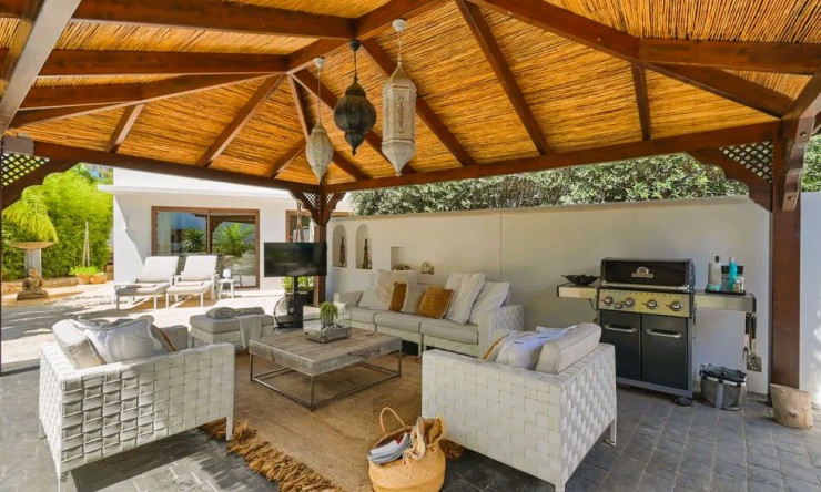 Reventa - Villa -
Moraira - Benimeit - Tabaira