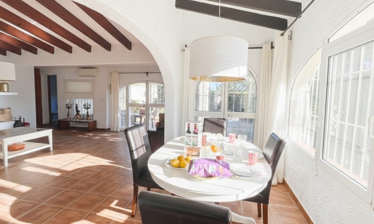 Reventa - Villa -
Moraira - Benimeit - Tabaira