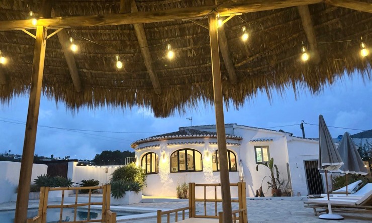 Resale - Country house -
Jávea / Xàbia - Partides comunes - Adsubia