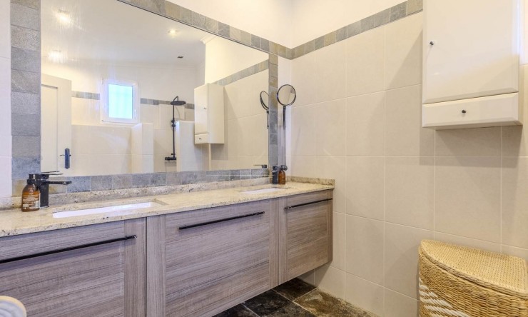 Resale - Country house -
Jávea / Xàbia - Partides comunes - Adsubia