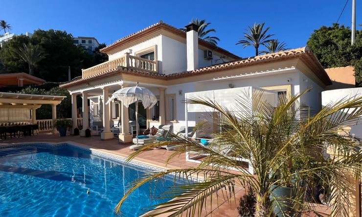 Resale - Villa -
Moraira - Benimeit - Tabaira