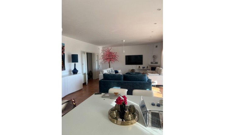 Resale - Villa -
Moraira - Benimeit - Tabaira