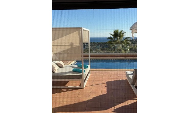 Resale - Villa -
Moraira - Benimeit - Tabaira