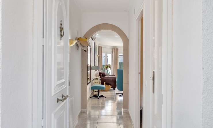 Resale - Villa -
Benissa - Cala Advocat - Baladrar