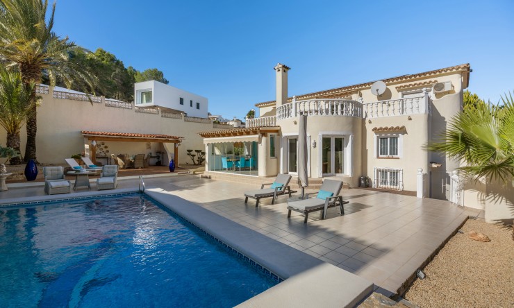 Resale - Villa -
Benissa - Cala Advocat - Baladrar
