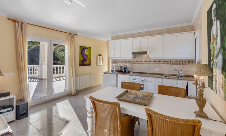 Resale - Villa -
Benissa - Cala Advocat - Baladrar