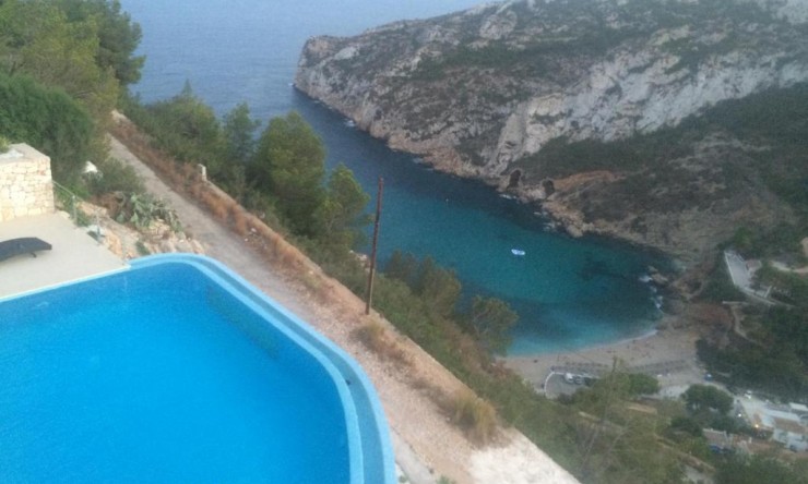 Resale - Villa -
Jávea / Xàbia - La Granadella  - Costa Nova