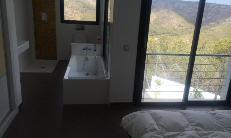 Resale - Villa -
Jávea / Xàbia - La Granadella  - Costa Nova