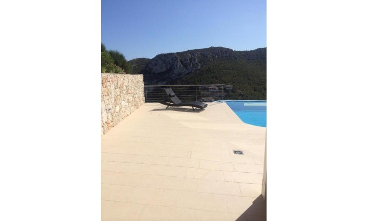 Resale - Villa -
Jávea / Xàbia - La Granadella  - Costa Nova