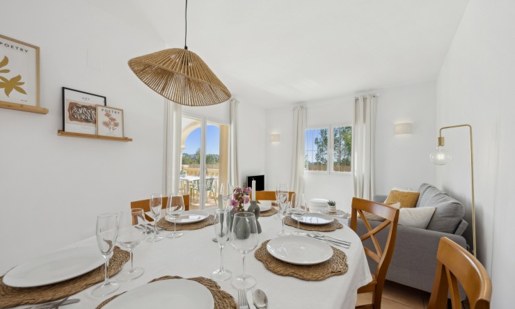 Resale - Villa -
Jávea / Xàbia - La Granadella  - Costa Nova