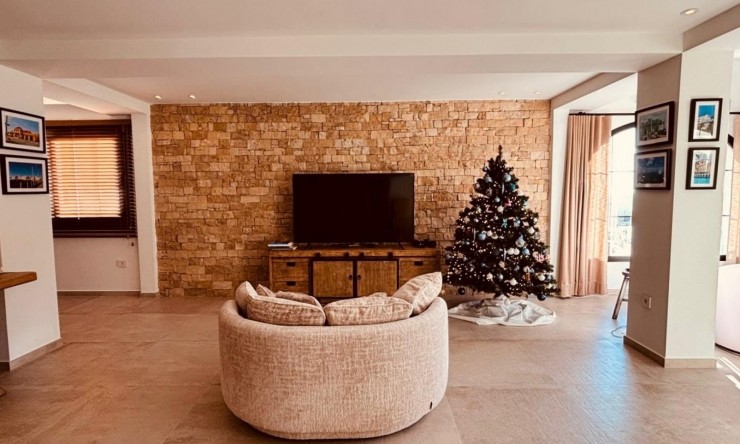 Resale - Villa -
Altea - Altea ciudad