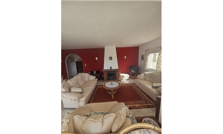 Wiederverkauf - Villa -
Albir - Centre