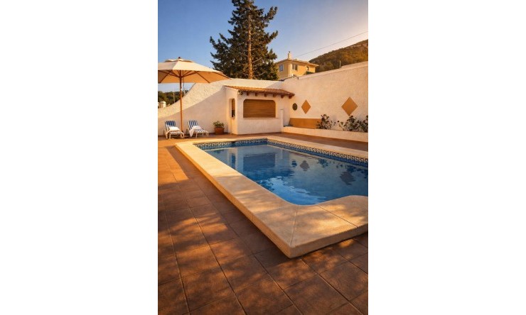 Wiederverkauf - Villa -
Albir - Centre