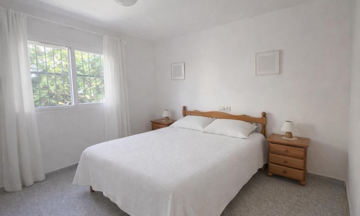 Wiederverkauf - Villa -
Albir - Centre