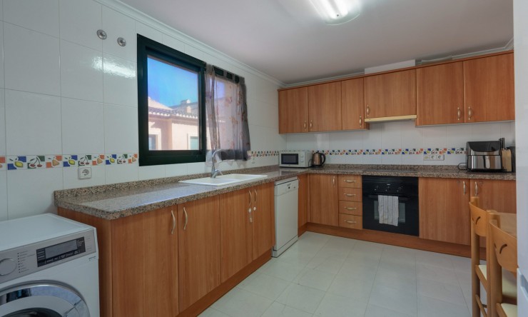 Resale - Apartment -
Jávea - Port