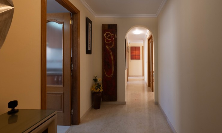 Resale - Apartment -
Jávea - Port