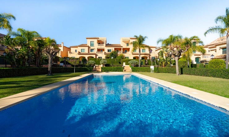 Resale - Apartment -
Jávea - Port