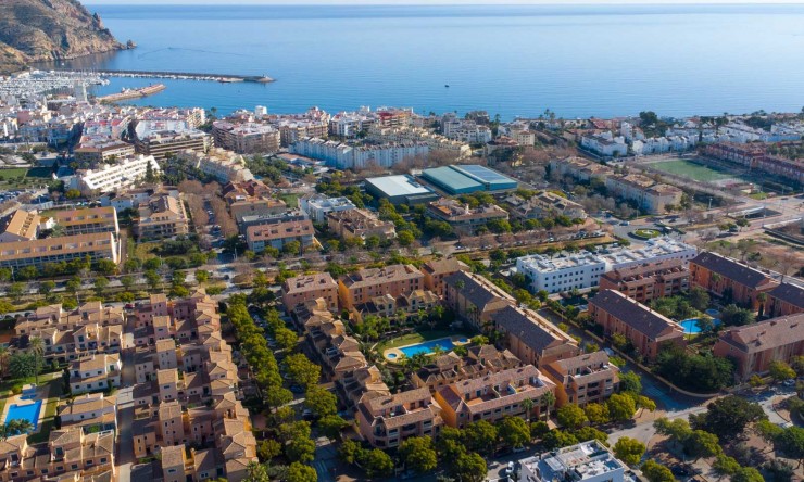 Resale - Apartment -
Jávea - Port