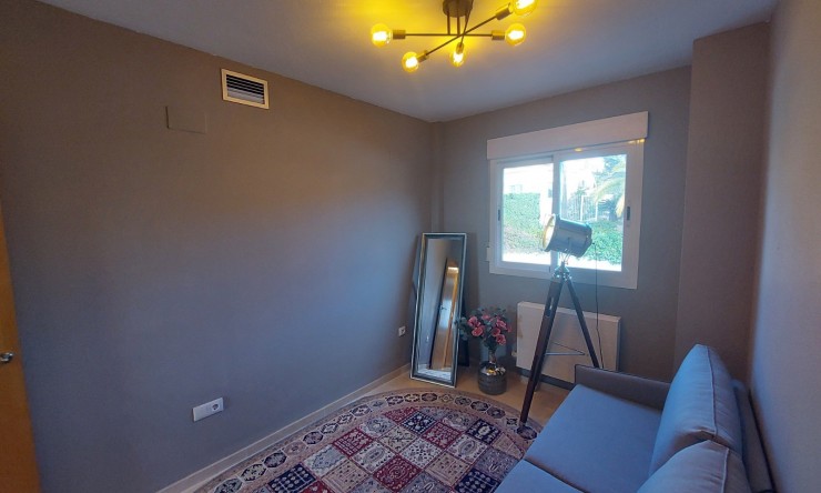 Wiederverkauf - Villa -
La Nucía