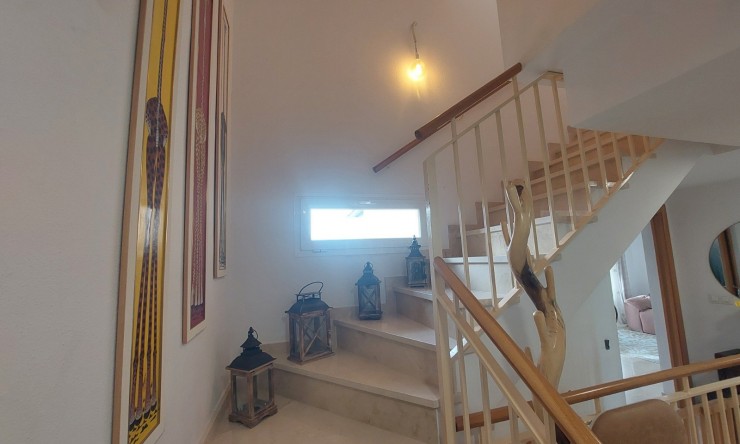 Wiederverkauf - Villa -
La Nucía