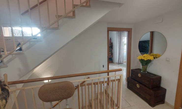 Wiederverkauf - Villa -
La Nucía