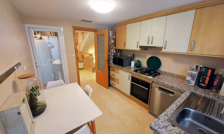 Wiederverkauf - Villa -
La Nucía