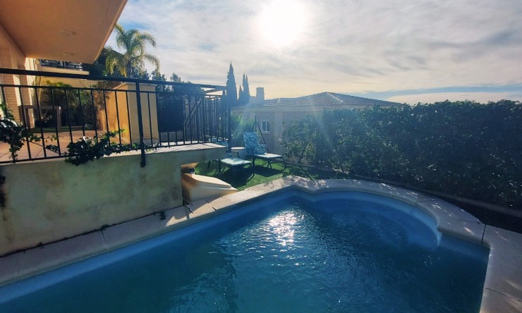 Wiederverkauf - Villa -
La Nucía