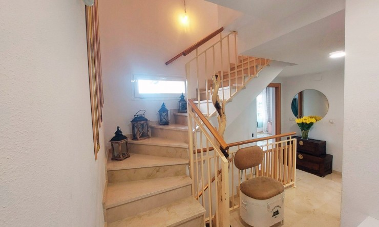 Wiederverkauf - Villa -
La Nucía