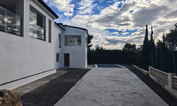 Resale - Villa -
Altea - Altea La Vella