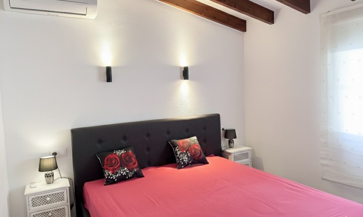 Wiederverkauf - Villa -
Moraira - Benimeit - Tabaira