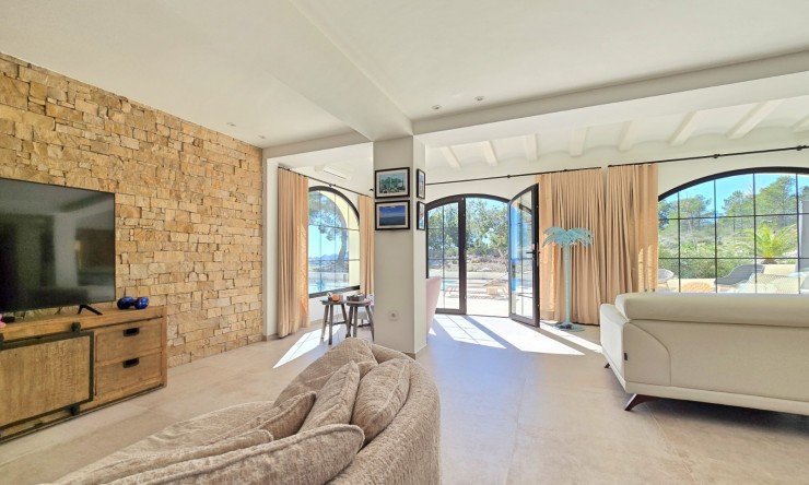 Herverkoop - Villa -
Altea