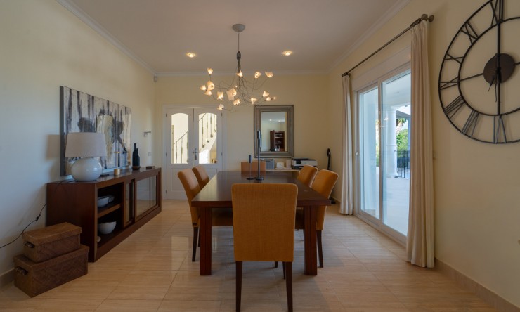 Wiederverkauf - Villa -
Jávea - Piver