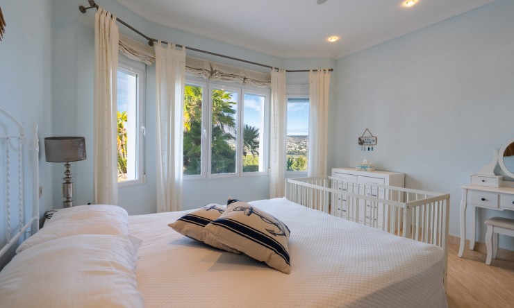 Wiederverkauf - Villa -
Jávea - Piver