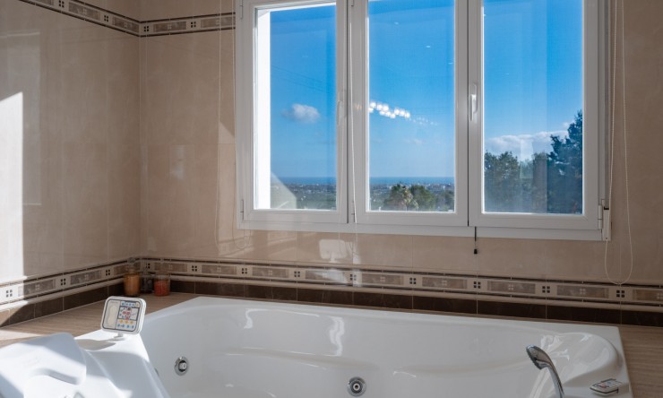 Wiederverkauf - Villa -
Jávea - Piver