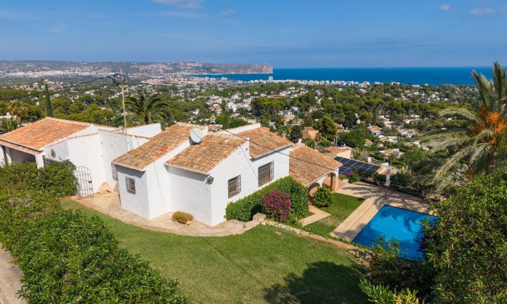 Wiederverkauf - Villa -
Jávea - Tosalet