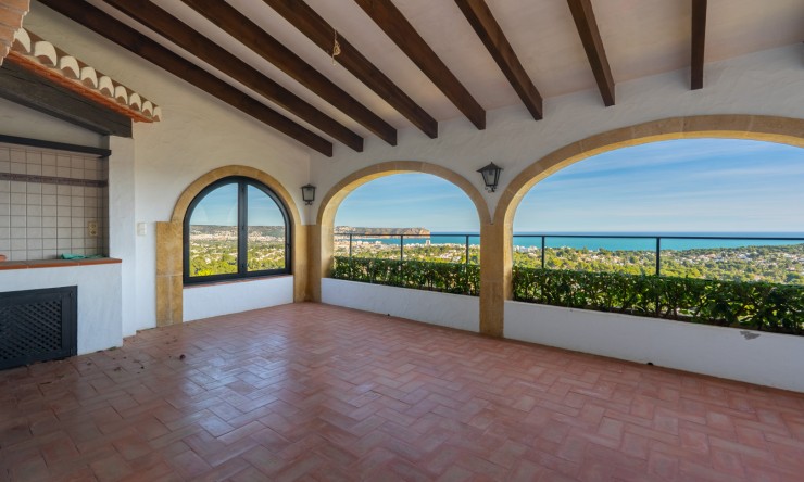Wiederverkauf - Villa -
Jávea - Tosalet