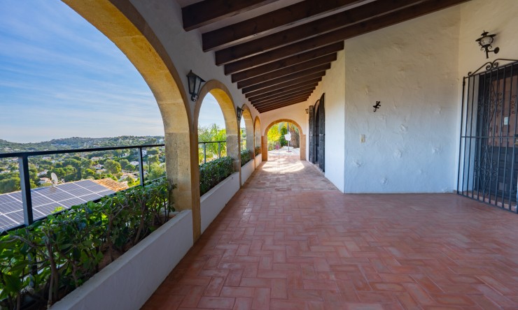 Wiederverkauf - Villa -
Jávea - Tosalet