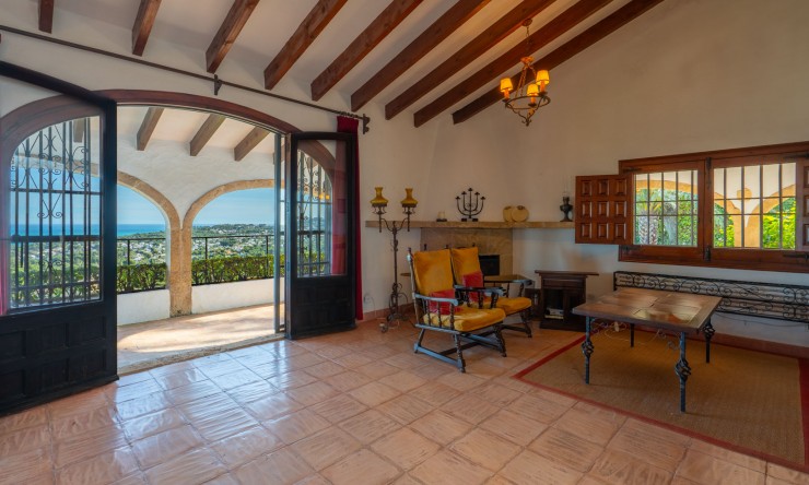 Wiederverkauf - Villa -
Jávea - Tosalet