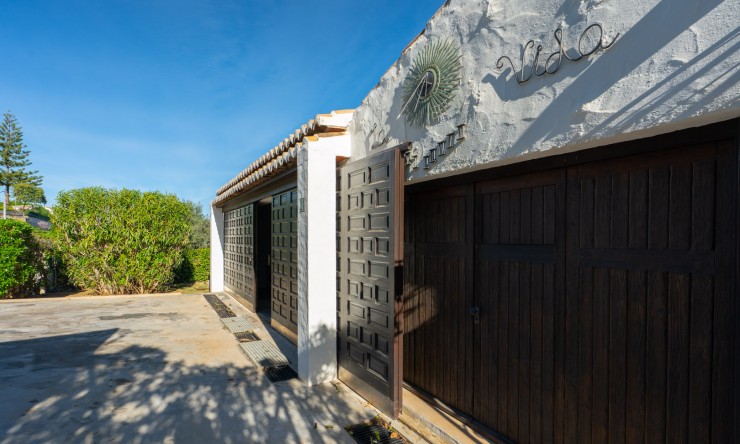 Wiederverkauf - Villa -
Jávea - Tosalet