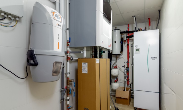 Resale - Villa -
Albir - Centre