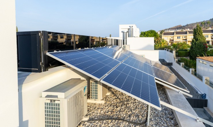 Resale - Villa -
Albir - Centre