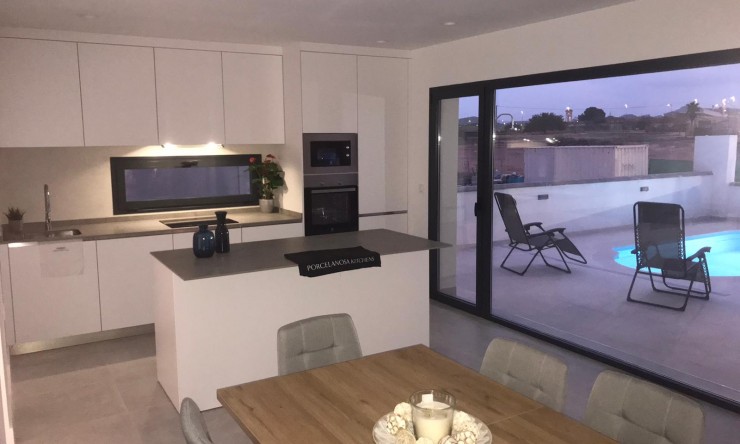 Nueva construcción  -  -
Fuente Alamo