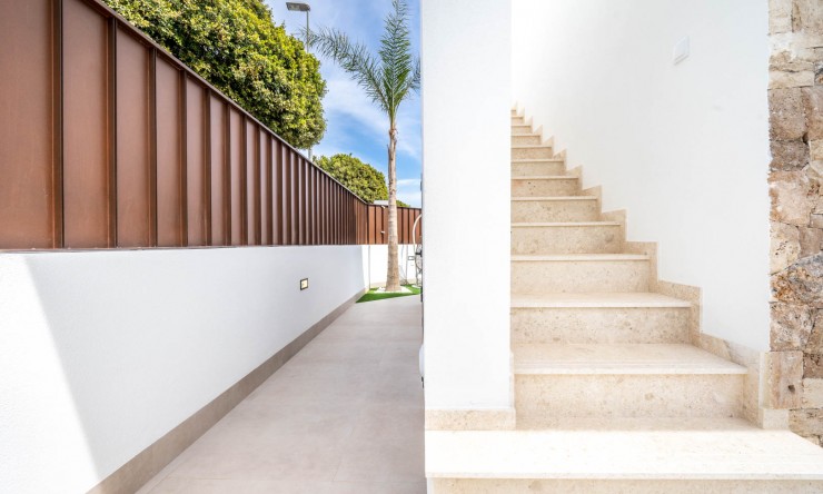 Nueva construcción  -  -
Roldán