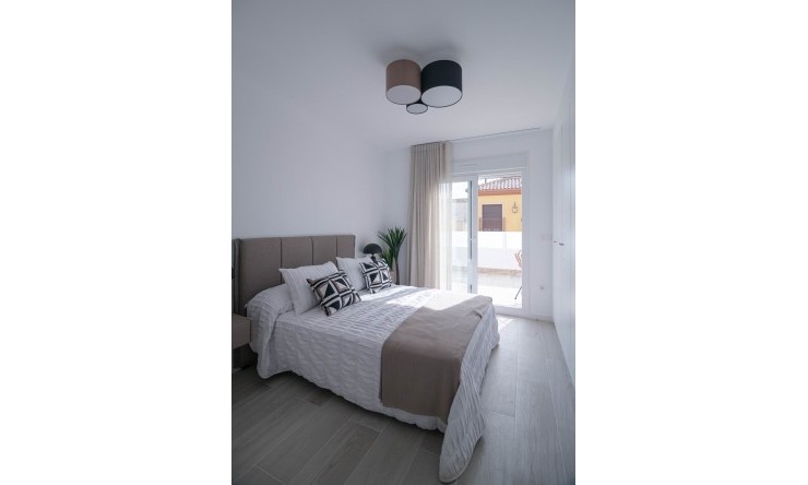 Neue Gebäude -  -
Jerónimo y Avileses