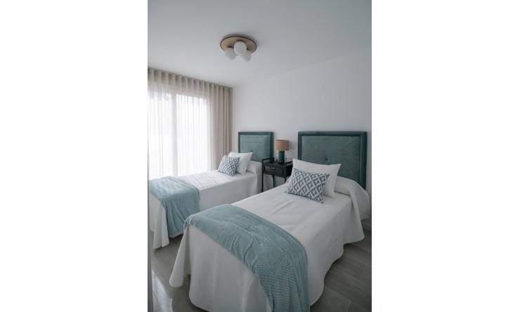 Neue Gebäude -  -
Jerónimo y Avileses