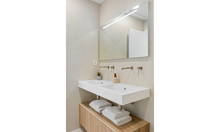 Nueva construcción  -  -
Los Alcazares