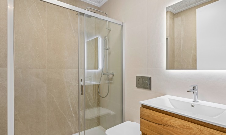 Neue Gebäude -  -
Benijofar