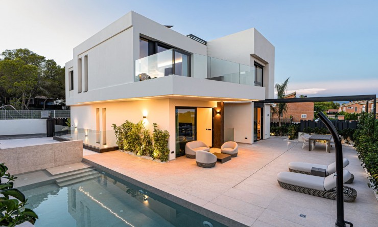 Nueva construcción  - Villa -
La Nucía