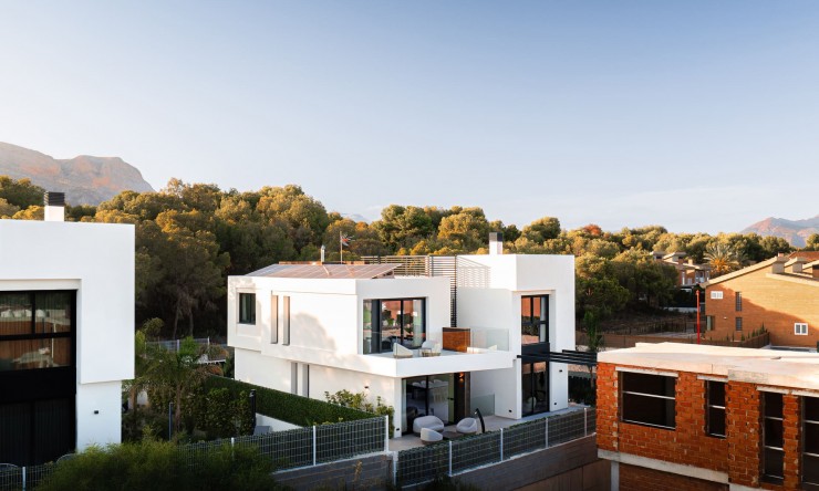 Nueva construcción  - Villa -
La Nucía